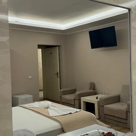 Park 1 Hotel